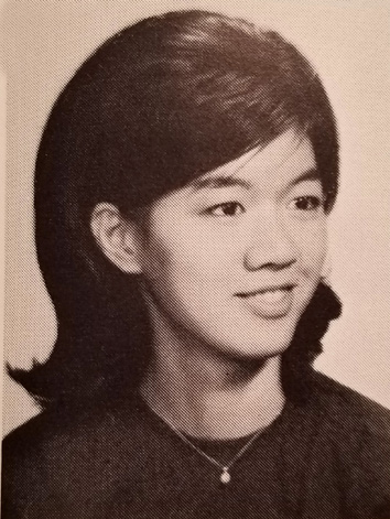 Sue Lee Gravina '68